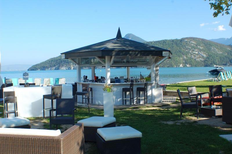La Baie Des Voiles 3 Chambres 4 A 6 Personnes Au Bord Du Lac Plage Privee Дюэн Экстерьер фото
